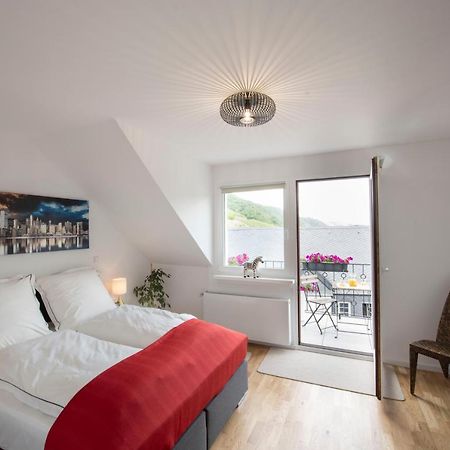 Ferienwohnung Burgblick Coraidelstein Klotten Dış mekan fotoğraf