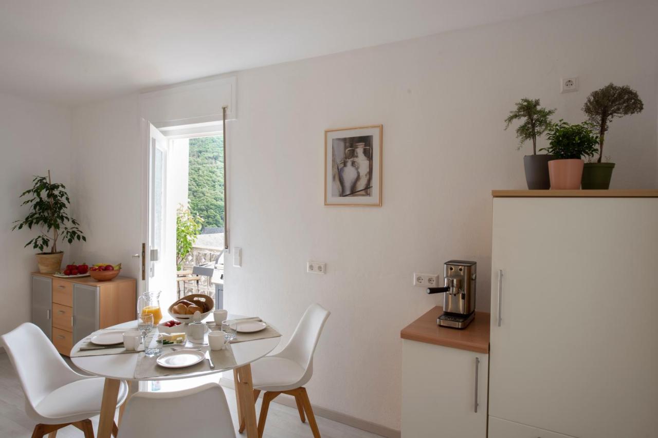 Ferienwohnung Burgblick Coraidelstein Klotten Dış mekan fotoğraf